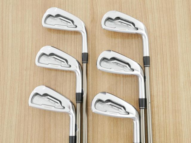 Iron set : Romaro : ชุดเหล็ก Romaro Ray V Forged มีเหล็ก 5-Pw (6 ชิ้น) ก้านกราไฟต์ UST Mamiya ATTAS 60 Flex R