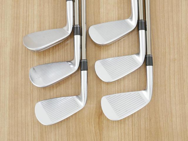Iron set : Romaro : ชุดเหล็ก Romaro Ray V Forged มีเหล็ก 5-Pw (6 ชิ้น) ก้านกราไฟต์ UST Mamiya ATTAS 60 Flex R