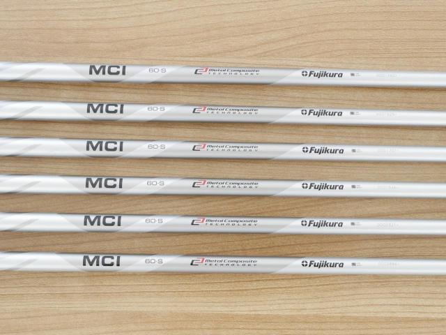 Iron set : Taylormade : ชุดเหล็ก Taylormade Gloire F2 Forged (รุ่นท๊อปสุด Japan Spec. ออกปี 2017) มีเหล็ก 5-Pw (6 ชิ้น) ก้านกราไฟต์ Fujikura MCI 60 Flex S