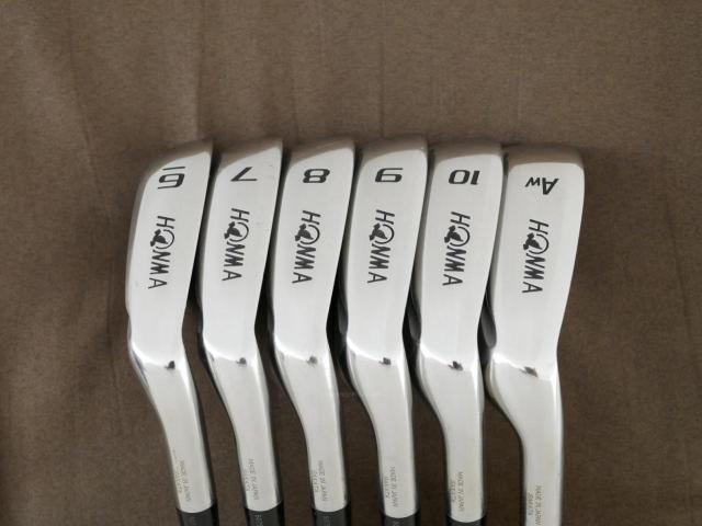 Iron set : Honma : ชุดเหล็ก Honma Bezeal 525 (ออกปี 2016 รุ่นนี้ใบใหญ่ที่สุดของ Honma) มีเหล็ก 6-10,Aw (6 ชิ้น) ก้านเหล็ก NS Pro 950 Flex R
