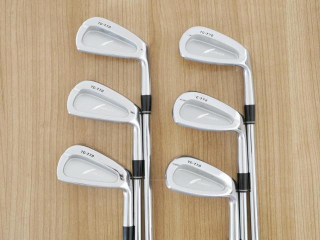 Iron set : Fourteen : ชุดเหล็ก Fourteen TC-770 Forged (นุ่มมากๆ) มีเหล็ก 5-Pw (6 ชิ้น) ก้านเหล็ก Dynamic Gold S200