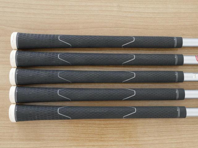 Iron set : Taylormade : ชุดเหล็ก Taylormade M GLOIRE (ปี 2020 รุ่นท๊อปสุด ไกลสุด Japan Spec) มีเหล็ก 6-Pw (5 ชิ้น) ก้าน Fujikura Speeder Evolution Flex SR