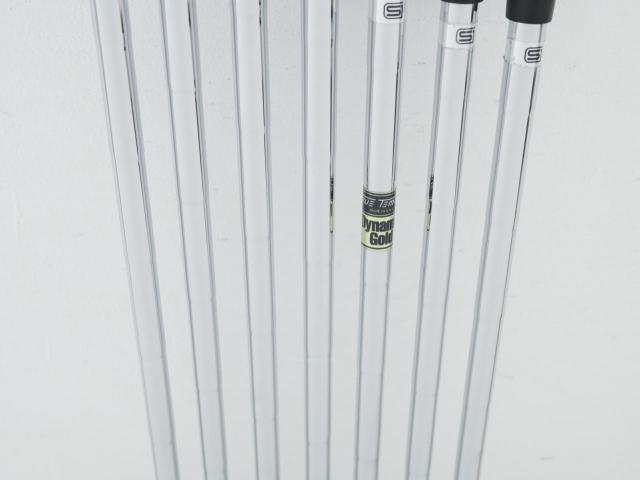 Iron set : Honma : ชุดเหล็ก Honma Tour World TW727VN (Forged ออกปี 2016) มีเหล็ก 4-10 (7 ชิ้น) ก้านเหล็ก Dynamic Gold S200