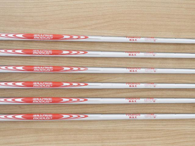 Iron set : Other Brand : ชุดเหล็ก Srixon Z585 Forged (รุ่นปี 2020) มีเหล็ก 5-Pw (6 ชิ้น) ก้านเหล็ก NS Pro Modus 105 DST Flex R