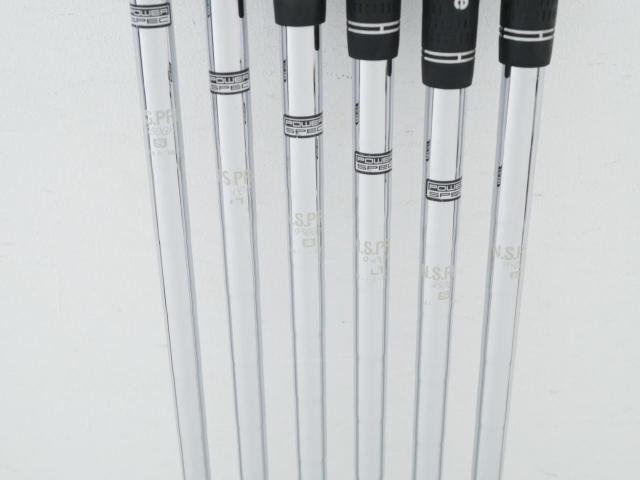 Iron set : Ping : ชุดเหล็ก Ping G700 (ปี 2019 Japan Spec. ใบใหญ่ ง่ายที่สุด ไกลที่สุดของ Ping) มีเหล็ก 6-Pw,Aw (6 ชิ้น) ก้านเหล็ก NS Pro 950 Flex S