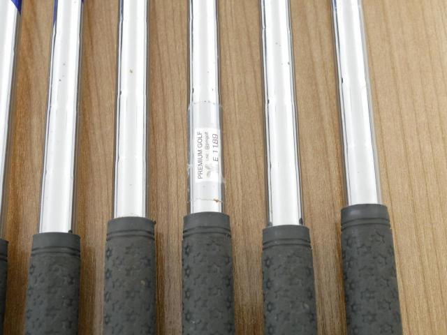 Iron set : Titleist : ชุดเหล็ก Titleist 620CB Forged (ออกปี 2020) มีเหล็ก 5-Pw (6 ชิ้น) ก้านเหล็ก NS Pro ZELOS 8 Flex R