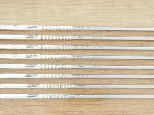 Iron set : Other Brand : ชุดเหล็ก Ryoma DSI (ตีง่ายมาก ไกลมากๆ หายากสุดๆ) มีเหล็ก 5-Pw,Aw,Sw (8 ชิ้น เหล็ก 5 ระยะเท่าเหล็ก 4 รุ่นอื่น) ก้านกราไฟต์ Tour AD Flex R