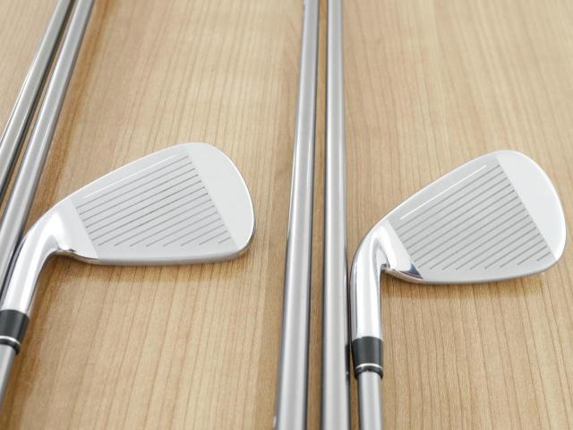 Iron set : Taylormade : ชุดเหล็ก Taylormade Gloire (รุ่นท๊อปสุด Japan Spec. ใบใหญ่ ตีง่าย ไกล) มีเหล็ก 5-Pw,Aw,Sw (8 ชิ้น) ก้านกราไฟต์ Flex R