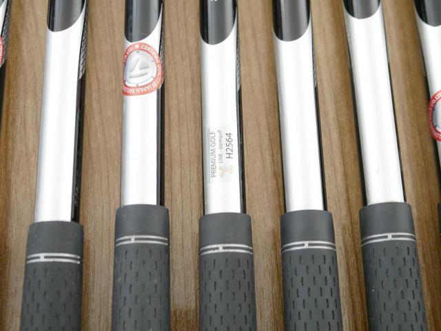 Iron set : Taylormade : ชุดเหล็ก Taylormade Gloire (รุ่นท๊อปสุด Japan Spec. ใบใหญ่ ตีง่าย ไกล) มีเหล็ก 5-Pw,Aw,Sw (8 ชิ้น) ก้านกราไฟต์ Flex R