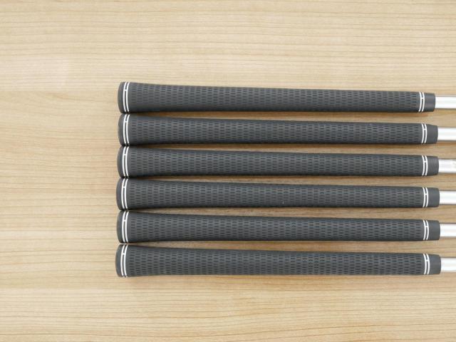 Iron set : Ping : ชุดเหล็ก Ping G700 (ปี 2019 Japan Spec. ใบใหญ่ ง่ายที่สุด ไกลที่สุดของ Ping) มีเหล็ก 6-Pw,Aw (6 ชิ้น) ก้านเหล็ก NS Pro ZELOS 6 Flex R