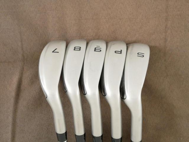 Lady club : All : ชุดเหล็ก Nike Slingshot HL (ใบใหญ่ ตีง่าย) มีเหล็ก 7-Pw,Sw (5 ชิ้น) ก้านกราไฟต์ Flex L