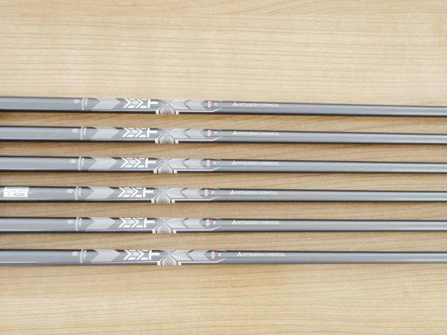 Iron set : Titleist : ชุดเหล็ก Titleist T250 Forged Launch Spec (รุ่นล่าสุด ออกปี 2025 Japan Spec) มีเหล็ก 5-Pw (6 ชิ้น) ก้านกราไฟต์ Mitsubishi MMT 65 Flex R