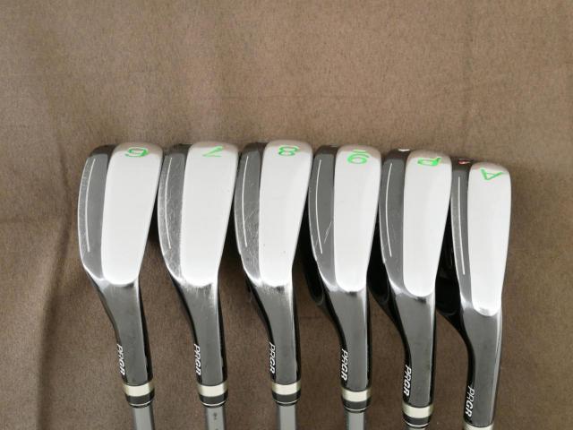 Iron set : PRGR : ชุดเหล็กกระเทย PRGR New Egg Iron (รุ่นปี 2017 ตีง่ายและไกลมาก) มีเหล็ก 6-Pw,Aw (6 ชิ้น) ก้านกราไฟต์ Flex R (M-37)