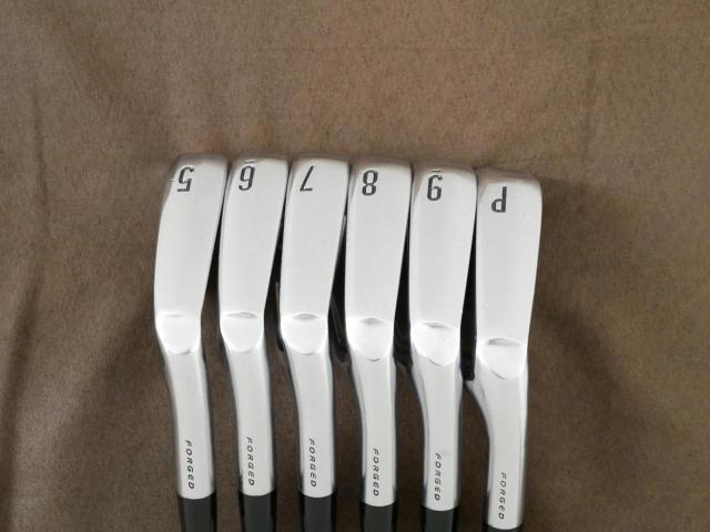 Iron set : Other Brand : ชุดเหล็ก Srixon ZX7 MK II Forged (ออกปี 2023) มีเหล็ก 5-Pw (6 ชิ้น) ก้านเหล็ก NS Pro Modus 105 DST Flex S