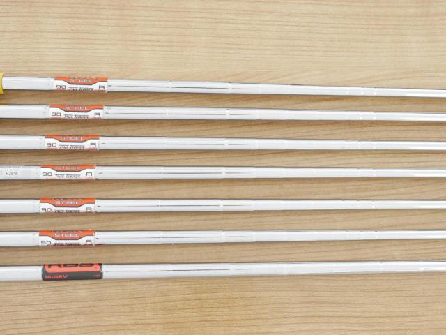 Iron set : Taylormade : ชุดเหล็ก Taylormade RSi 1 มีเหล็ก 5-Pw,Aw (7 ชิ้น) ก้านเหล็ก KBS C-Taper 90 Flex R