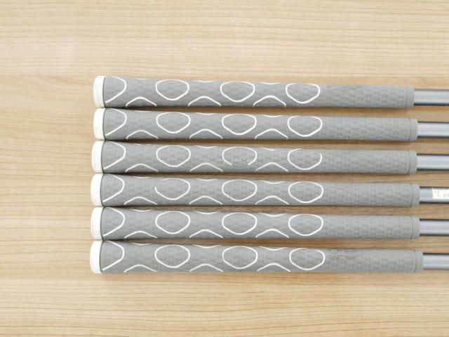 Iron set : Fourteen : ชุดเหล็ก Fourteen PC-3 (ปี 2022 ตีง่าย หน้าเด้ง) มีเหล็ก 5-Pw (6 ชิ้น) ก้านกราไฟต์ Fujikura MCI Black 60 Flex R