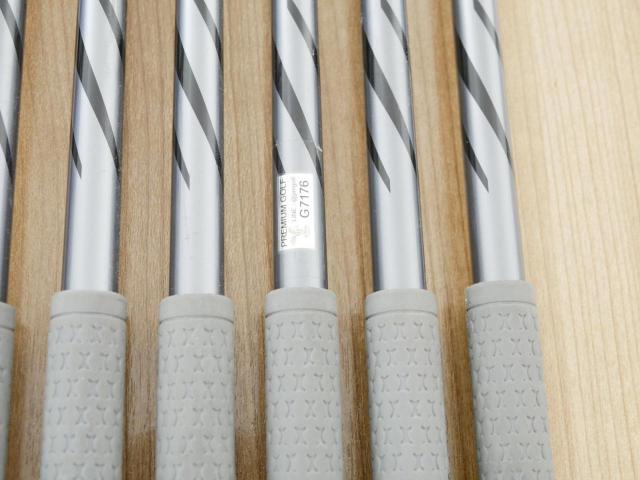 Iron set : Fourteen : ชุดเหล็ก Fourteen PC-3 (ปี 2022 ตีง่าย หน้าเด้ง) มีเหล็ก 5-Pw (6 ชิ้น) ก้านกราไฟต์ Fujikura MCI Black 60 Flex R