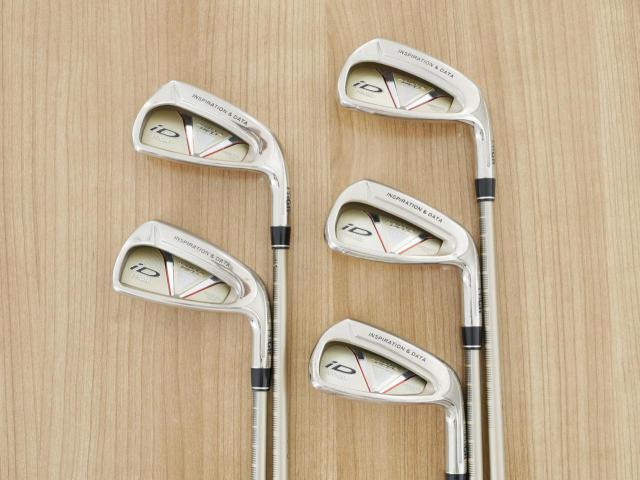 Iron set : PRGR : ชุดเหล็ก PRGR ID Nabla Red (รุ่นท๊อปสุด หน้าเด้ง ไกลมาก) มีเหล็ก 6-Pw (5 ชิ้น) ก้านกราไฟต์ M-37 Flex R