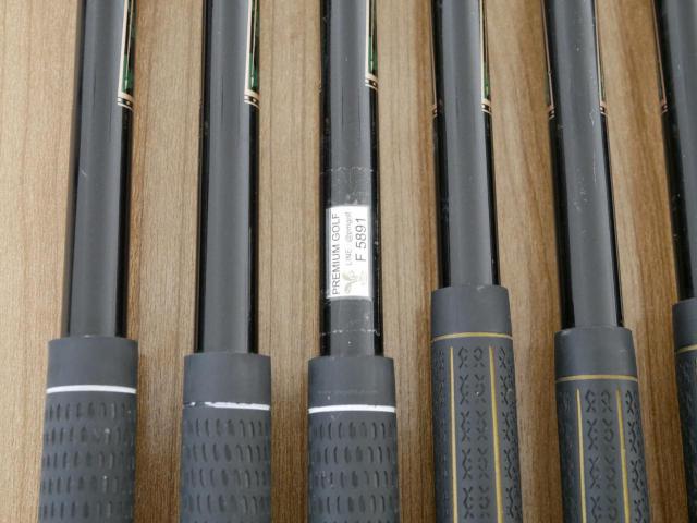 Iron set : XXIO : ชุดเหล็ก XXIO Prime 7 (รุ่นท๊อปสุด ตีง่าย ไกล) มีเหล็ก 6-Pw,Aw (6 ชิ้น) ก้านกราไฟต์ SP-700 Flex R