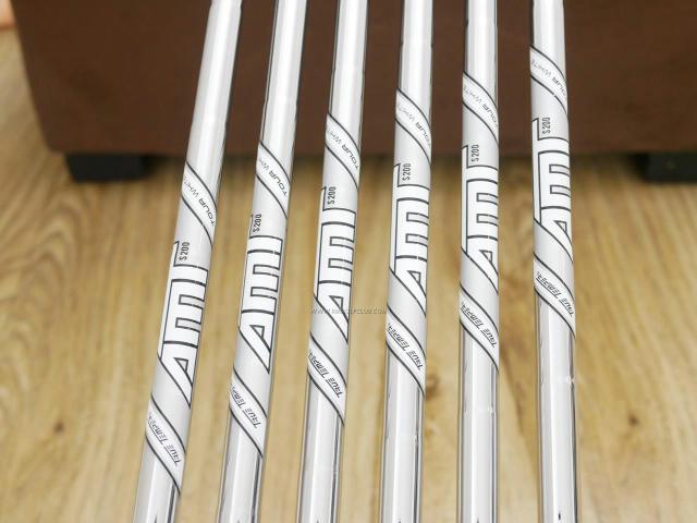 Iron set : Titleist : ชุดเหล็ก Titleist 620MB Forged (ออกปี 2020 แน่น คมมากๆ) มีเหล็ก 5-Pw (6 ชิ้น) ก้านเหล็ก AMT Tour White S200