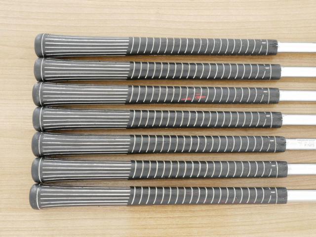 Iron set : Tourstage : ชุดเหล็ก Tourstage X-Blade CB (Forged) มีเหล็ก 4-Pw (7 ชิ้น) ก้านเหล็ก Flex S