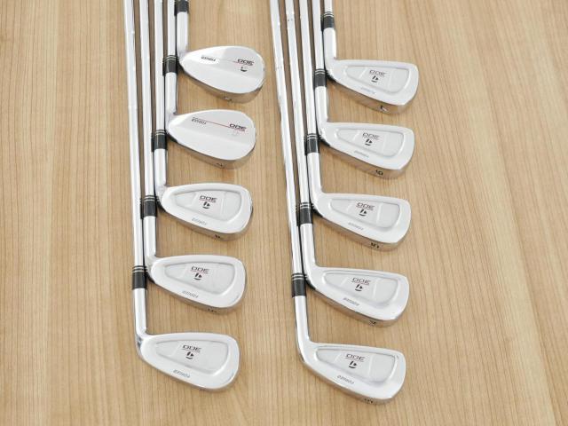 Iron set : Taylormade : ชุดเหล็ก Taylormade 300 Forged (นุ่มมากๆ) มีเหล็ก 3-Pw,Aw.Sw (10 ชิ้น) ก้านเหล็ก Flex -