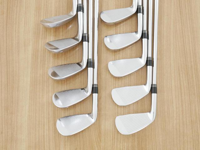 Iron set : Taylormade : ชุดเหล็ก Taylormade 300 Forged (นุ่มมากๆ) มีเหล็ก 3-Pw,Aw.Sw (10 ชิ้น) ก้านเหล็ก Flex -