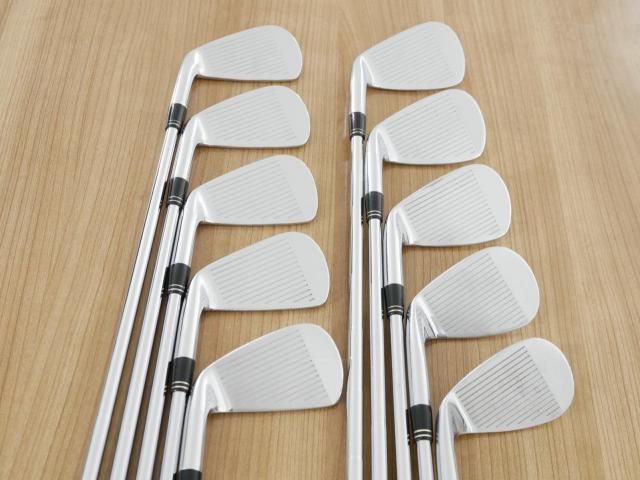 Iron set : Taylormade : ชุดเหล็ก Taylormade 300 Forged (นุ่มมากๆ) มีเหล็ก 3-Pw,Aw.Sw (10 ชิ้น) ก้านเหล็ก Flex -
