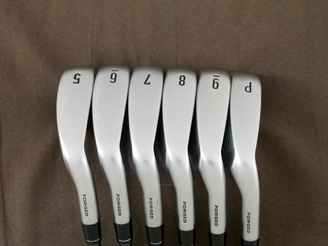 Iron set : Callaway : ชุดเหล็ก Callaway APEX DCB Forged (ปี 2022) มีเหล็ก 5-Pw (6 ชิ้น) ก้านกราไฟต์ Mitsubishi Diamana 55 Flex R