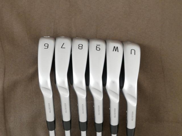 Iron set : Ping : ชุดเหล็ก Ping i230 (ออกปี 2023) มีเหล็ก 6-Pw,Uw (6 ชิ้น) ก้านเหล็ก NS Pro 950 Flex R