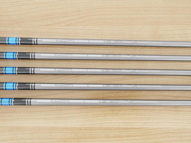 Iron set : Titleist : ชุดเหล็ก Titleist T400 (ตีง่ายที่สุด ไกลที่สุด ออกปี 2020) มีเหล็ก 7-Pw,43 (5 ชิ้น) ก้านกราไฟต์ Mitsubishi TENSEI 50 Flex R