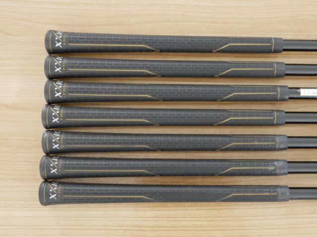 Iron set : XXIO : ชุดเหล็ก XXIO Prime 7 (รุ่นท๊อปสุด ตีง่าย ไกล) มีเหล็ก 6-Pw,Aw,Sw (7 ชิ้น) ก้านกราไฟต์ SP-700 Flex R