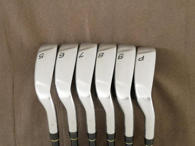 Iron set : Tsuruya : ชุดเหล็ก Tsuruya AXEL GX HM (หน้าเด้ง ตีไกลมาก) มีเหล็ก 5-Pw (6 ชิ้น) ก้านกราไฟต์ FLex R