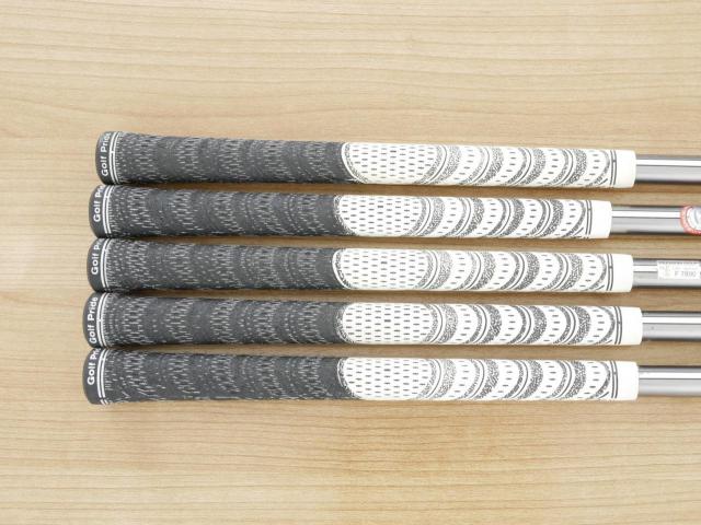 Iron set : Taylormade : ชุดเหล็ก Taylormade Gloire Forged (รุ่นท๊อปสุด Japan Spec.) มีเหล็ก 6-Pw (5 ชิ้น) ก้านกราไฟต์ Flex S