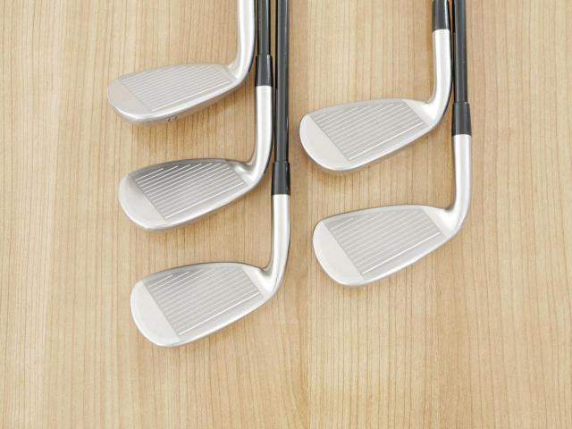 Iron set : Mizuno : ชุดเหล็ก Mizuno JPX EIII SV Titanium (ตัวท้อป ใบใหญ่ที่สุดของ Mizuno ตีง่ายมาก หน้าเด้ง ตีไกล) มีเหล็ก 6-Pw (5 ชิ้น) ก้านกราไฟต์ Flex SR