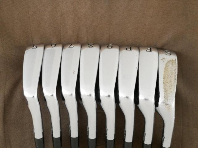 Iron set : Mizuno :  ชุดเหล็ก Mizuno JPX E600 Forged มีเหล็ก 5-Pw,Aw,Sw (8 ชิ้น) ก้านเหล็ก NS Pro V90 Flex S