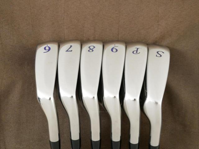 Lady club : All : ชุดเหล็ก Mizuno Efil 8 (ตีง่าย) มีเหล็ก 6-Pw,Sw (6 ชิ้น) ก้านกราไฟต์ Flex L