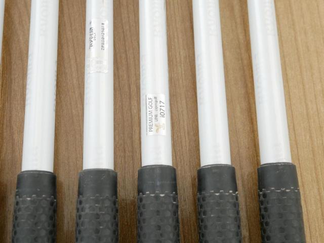Iron set : Other Brand : ชุดเหล็ก Ryoma DSI (ตีง่ายมาก ไกลมากๆ หายากสุดๆ) มีเหล็ก 5-Pw (6 ชิ้น เหล็ก 7 ระยะเท่าเหล็ก 6 รุ่นอื่น) ก้านกราไฟต์ Tour AD Flex S