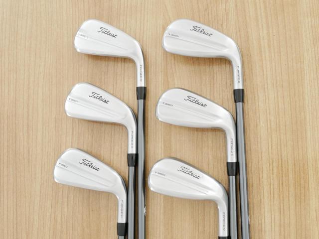 Iron set : Titleist : ชุดเหล็ก Titleist T350 Forged (รุ่นใหม่ล่าสุด ออกปี 2025) มีเหล็ก 5-Pw (6 ชิ้น) ก้านกราไฟต์ Mitsubishi MMT 65 Flex R