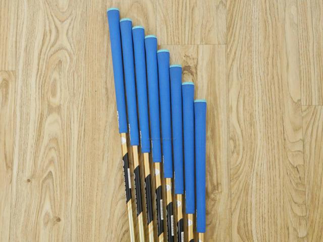 Iron set : Honma : ชุดเหล็ก Honma Beres MG702 มีเหล็ก 5-11,Sw (8 ชิ้น เทียบเท่า 4-Pw,Sw) ก้าน ARMRQ B49 FLex R (2 ดาว)