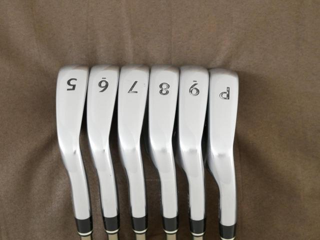 Iron set : Titleist : ชุดเหล็ก Titleist VG3 Forged (Japan Spec. นุ่มแน่น) มีเหล็ก 5-Pw (6 ชิ้น) ก้านกราไฟต์ UST Mamiya ATTAS 60 Flex S