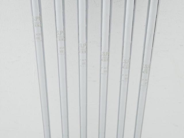 Iron set : XXIO : ชุดเหล็ก XXIO Cross 2 (ออกปี 2021 ตีไกลที่สุดของที่สุดจาก XXIO หน้าเด้งสุดๆ) มีเหล็ก 6-Pw,Aw (6 ชิ้น ตีไกลกว่าปกติ 2 เบอร์) ก้านเหล็ก NS Pro 860 DST Flex R