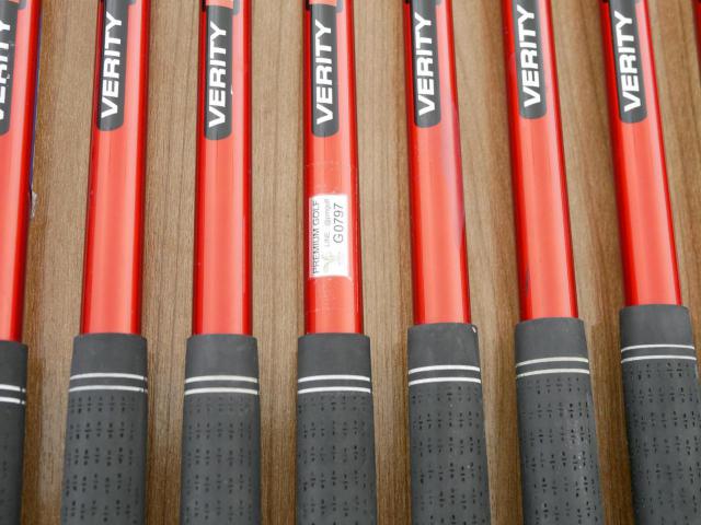 Iron set : Maruman : ชุดเหล็ก Maruman Red-V II (ใบใหญ่ ตีง่าย ไกล) มีเหล็ก 5-Pw,Aw,Sw (8 ชิ้น) ก้านกราไฟต์ Flex R