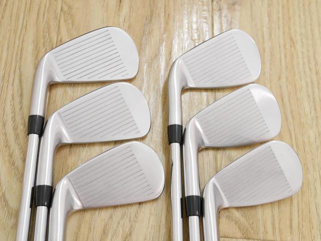 Iron set : Titleist : ชุดเหล็ก Titleist T150 Forged (รุ่นล่าสุด ออกปี 2023 นุ่ม แน่น คม) มีเหล็ก 5-Pw (6 ชิ้น) ก้านเหล็ก AMT Tour White S200
