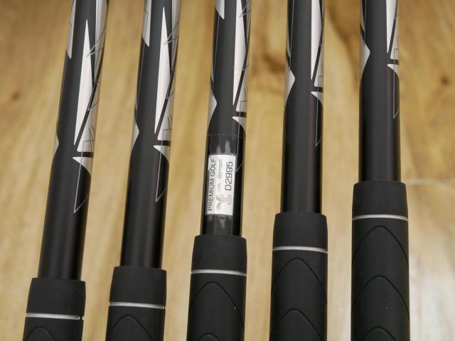 Iron set : XXIO : ชุดเหล็ก XXIO X Forged (รุ่นปี 2021) มีเหล็ก 6-Pw (5 ชิ้น) ก้านกราไฟต์ Miyazaki AX-1 SR