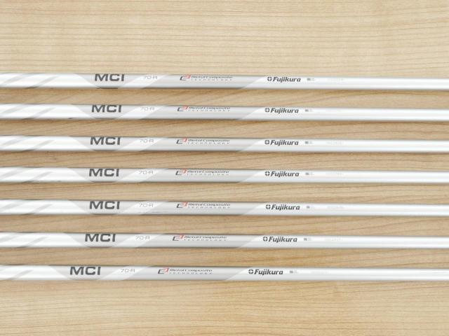 Iron set : Ping : **มีตำหนิ** ชุดเหล็ก Ping i210 (รุ่นปี 2019) มีเหล็ก 4-Pw (7 ชิ้น) ก้านกราไฟต์ Fujikura MCI 70 Flex R