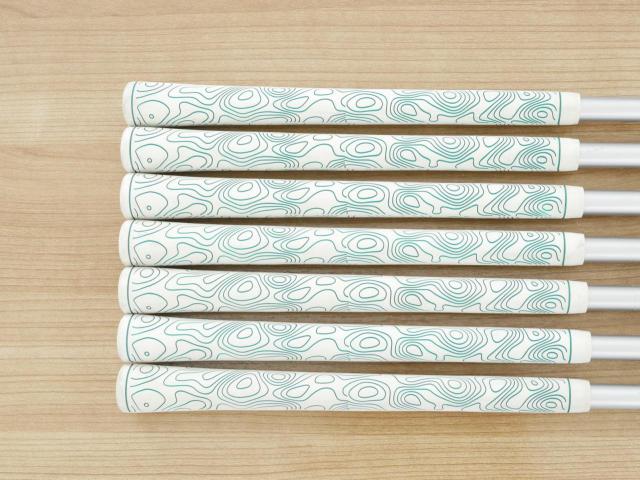 Iron set : Ping : **มีตำหนิ** ชุดเหล็ก Ping i210 (รุ่นปี 2019) มีเหล็ก 4-Pw (7 ชิ้น) ก้านกราไฟต์ Fujikura MCI 70 Flex R