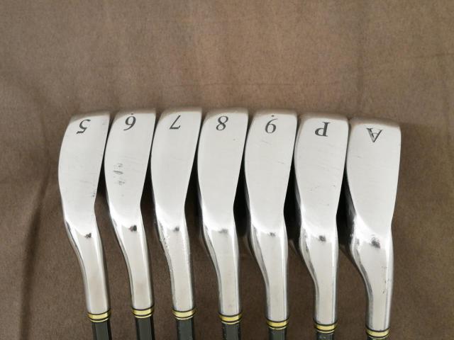 Iron set : XXIO : ชุดเหล็ก XXIO Prime 7 (รุ่นท๊อปสุด ตีง่าย ไกล) มีเหล็ก 5-Pw,Aw (7 ชิ้น) ก้านกราไฟต์ SP-700 Flex R