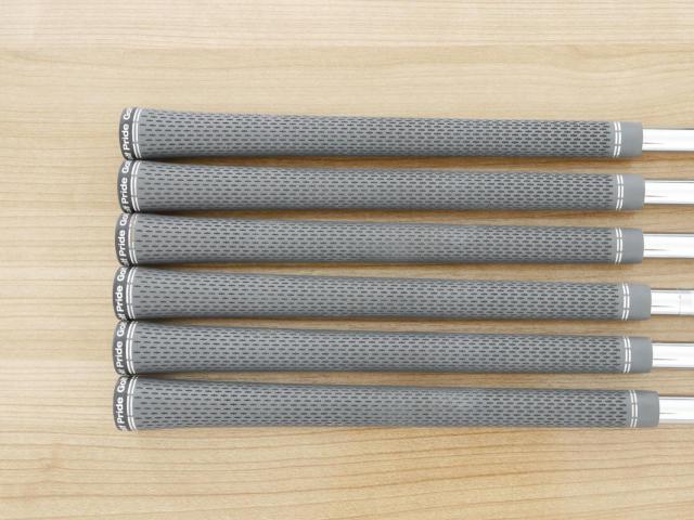 Iron set : Taylormade : ชุดเหล็ก Taylormade P790 (ตัวท้อปสุด ปี 2023 Japan Spec.) มีเหล็ก 5-Pw (6 ชิ้น) ก้านเหล็ก NS Pro 950 NEO Flex S