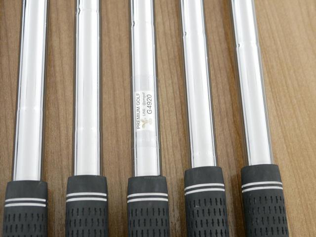 Iron set : Titleist : ชุดเหล็ก Titleist T150 Forged (ออกปี 2023 นุ่ม แน่น คม) มีเหล็ก 4-Pw (7 ชิ้น) ก้านเหล็ก AMT Black S300